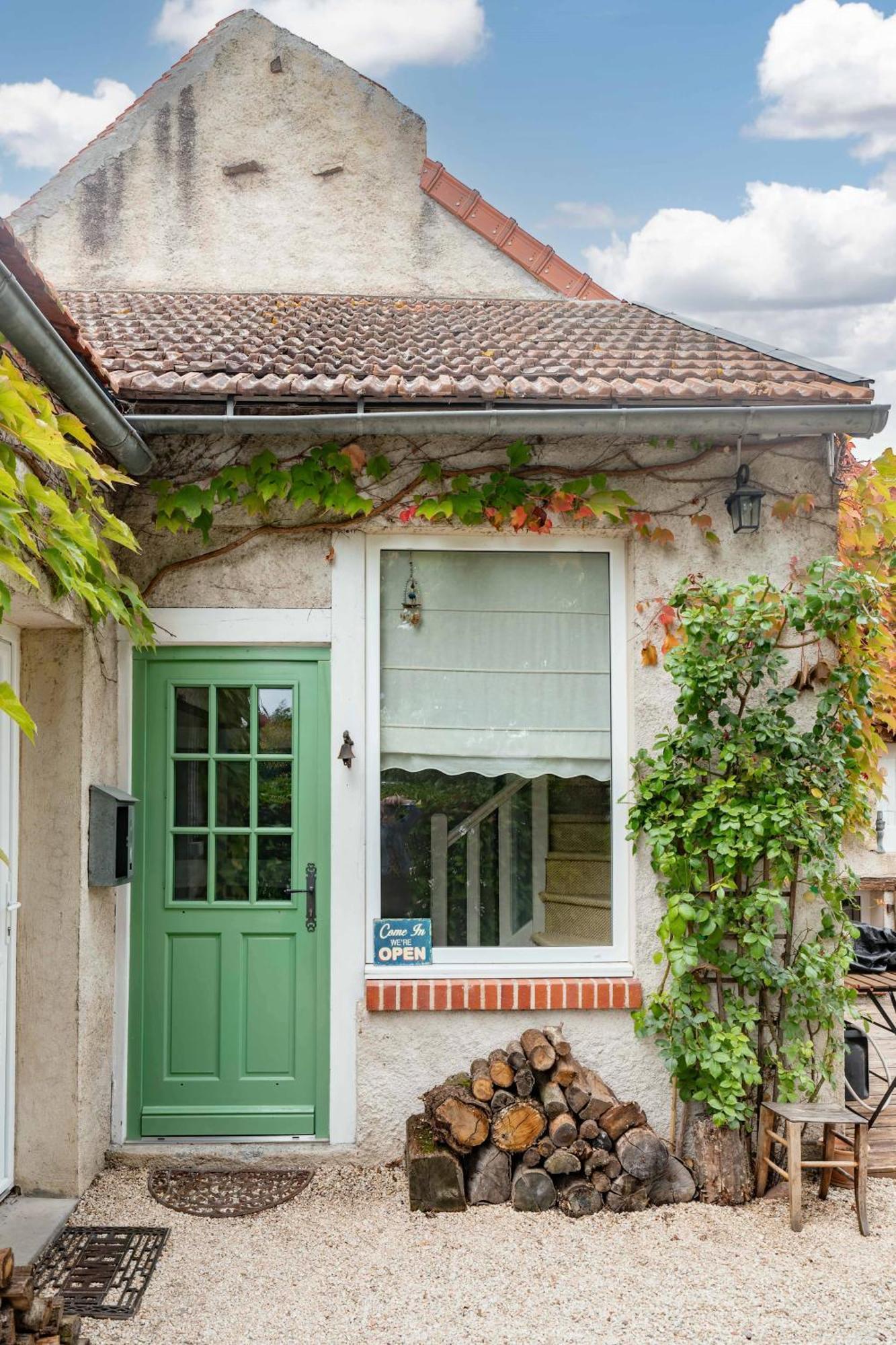 Grande Maison Creuzier - Villa 3 Chambres Et Jardin Exterior photo